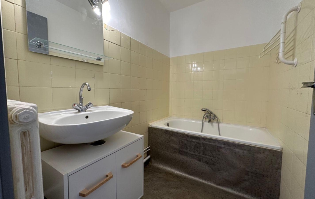 IMMOBILIERE ARTHUR : Appartement | MARSEILLE (13013) | 36 m2 | 670 € 