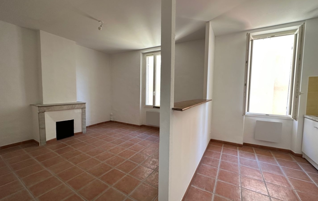 AGENCE N'DANIK : Appartement | MARSEILLE (13005) | 28 m2 | 610 &euro; 