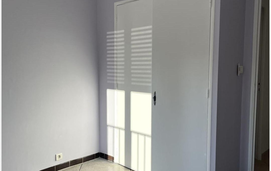 IMMOBILIERE ARTHUR : Appartement | MARSEILLE (13012) | 71 m2 | 990 € 