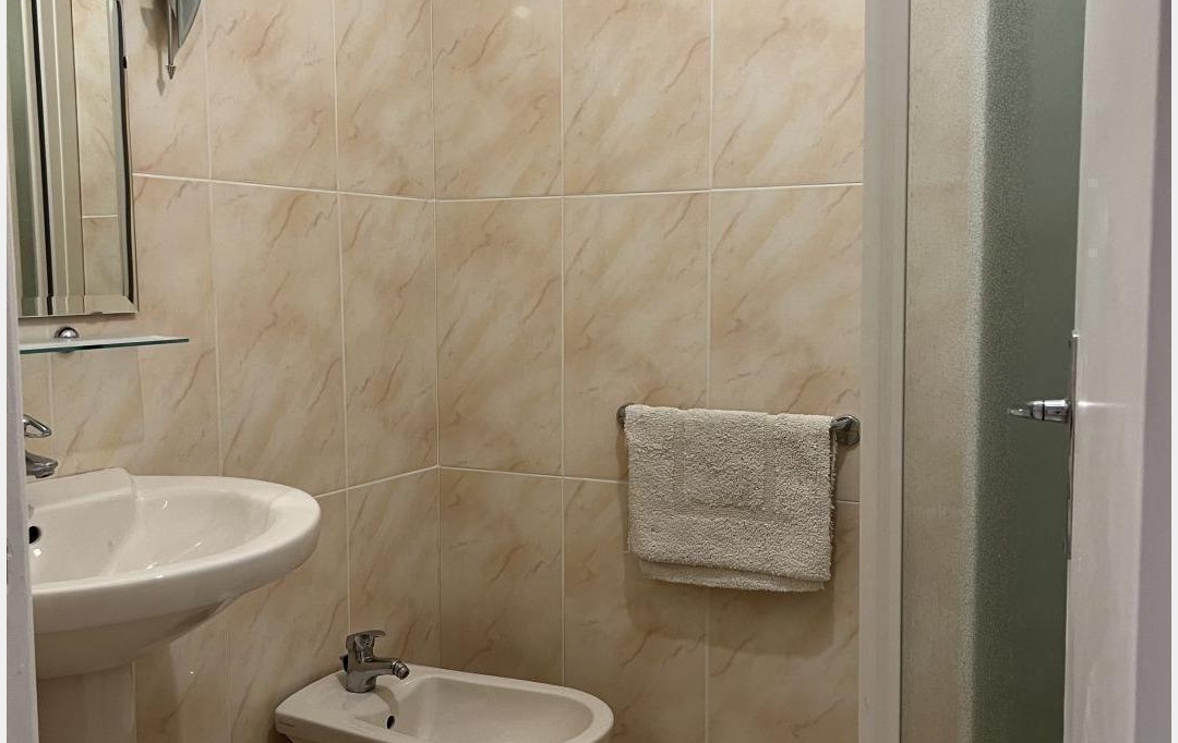 IMMOBILIERE ARTHUR : Appartement | MARSEILLE (13012) | 71 m2 | 990 € 