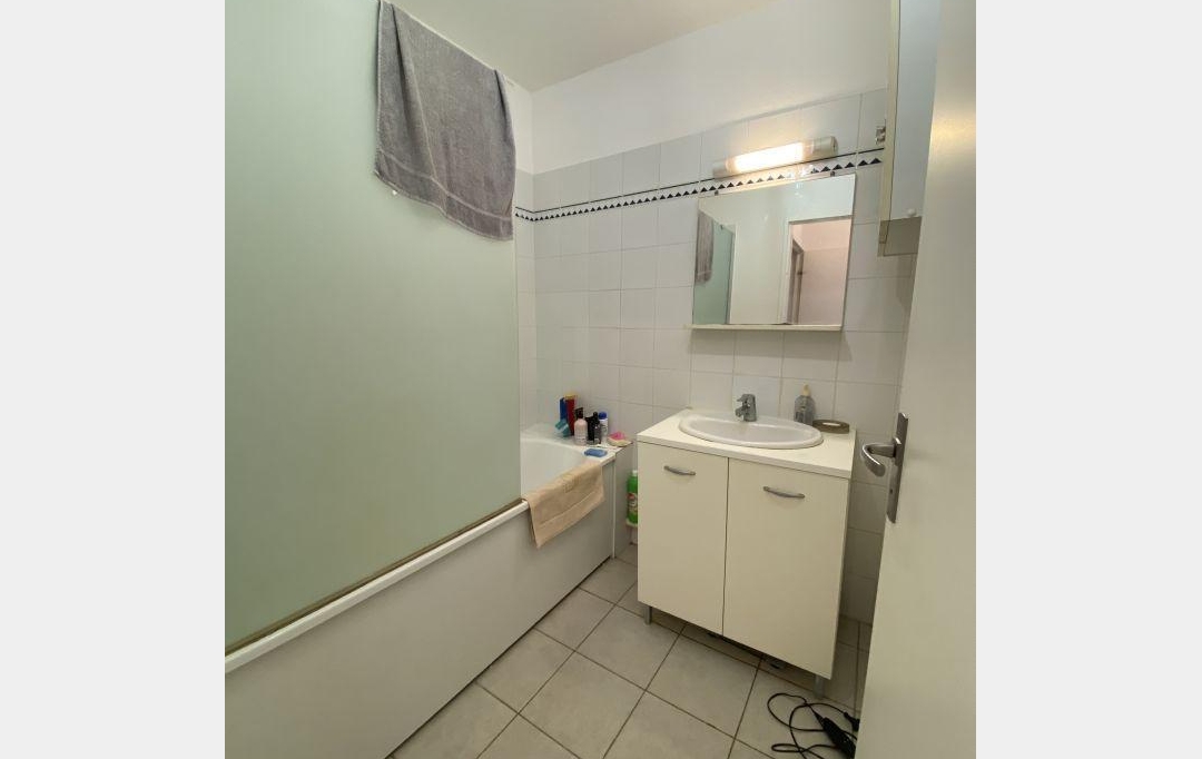 IMMOBILIERE ARTHUR : Apartment | MARSEILLE (13013) | 58 m2 | 920 € 