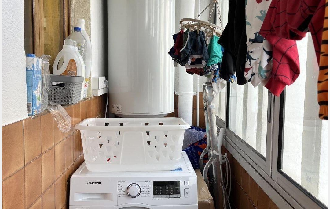 IMMOBILIERE ARTHUR : Appartement | LES PENNES-MIRABEAU (13170) | 67 m2 | 945 € 