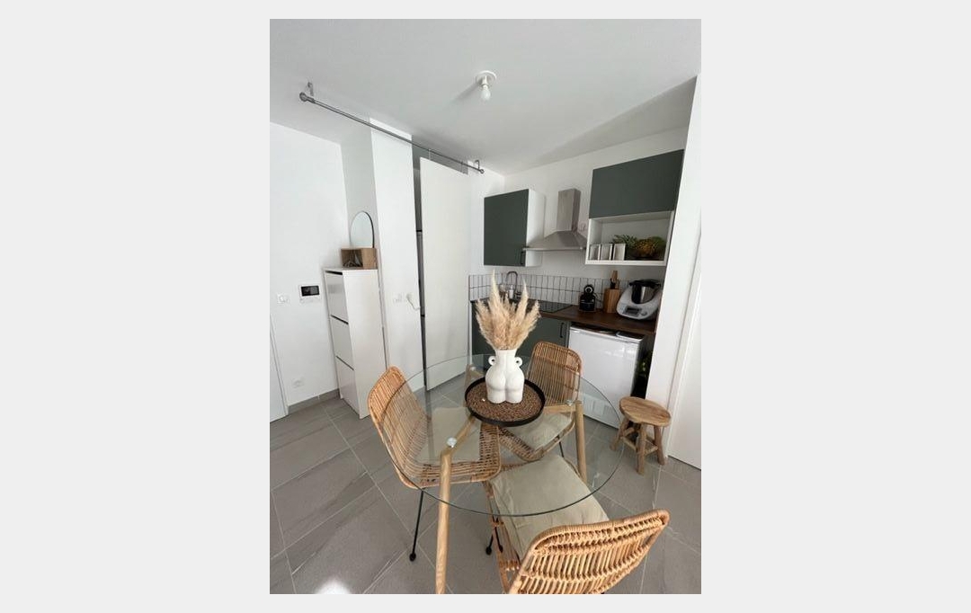 IMMOBILIERE ARTHUR : Appartement | MARSEILLE (13009) | 37 m2 | 705 € 