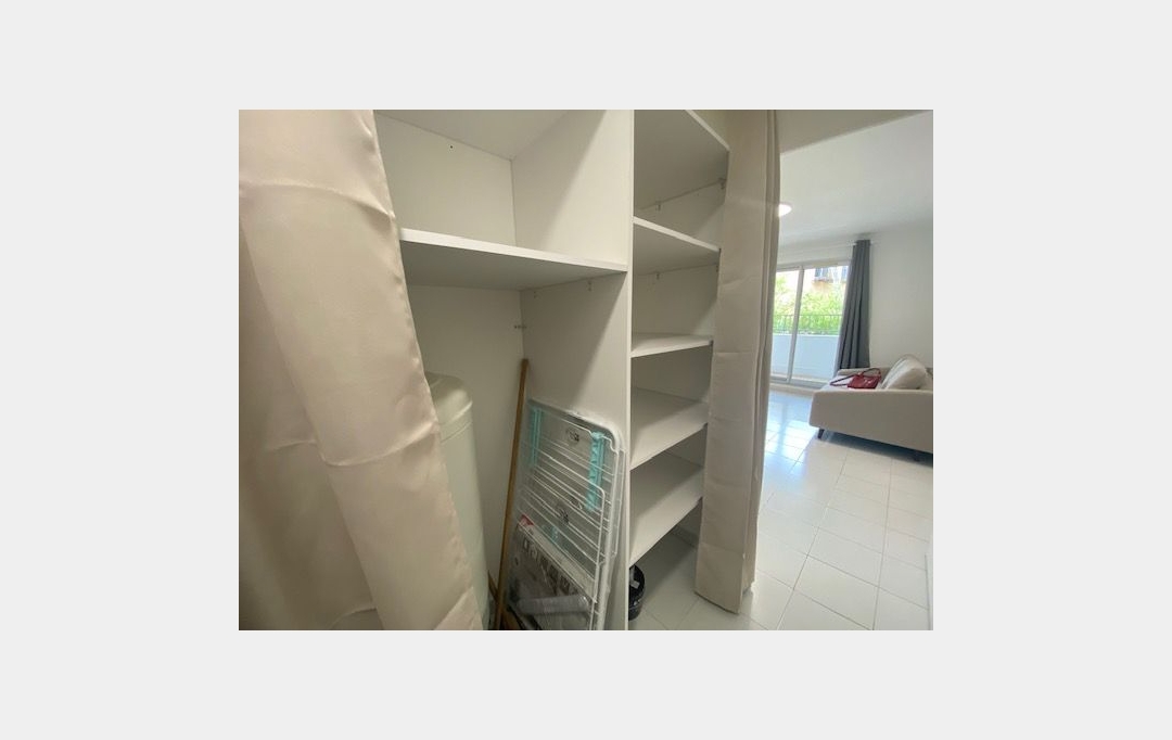 IMMOBILIERE ARTHUR : Appartement | MARSEILLE (13013) | 30 m2 | 680 € 
