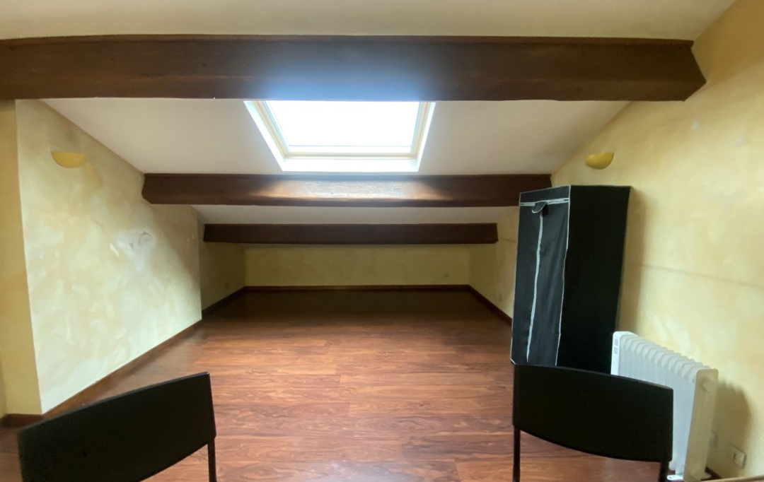 IMMOBILIERE ARTHUR : Appartement | MARSEILLE (13004) | 29 m2 | 650 € 