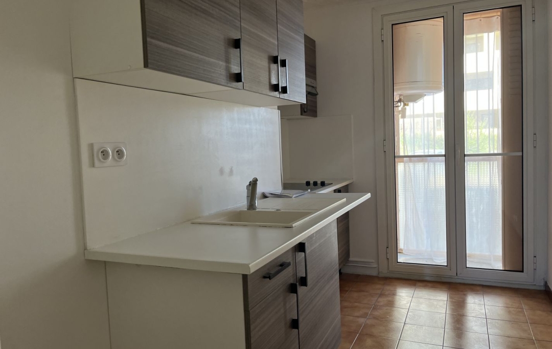IMMOBILIERE ARTHUR : Appartement | MARSEILLE (13012) | 50 m2 | 780 € 