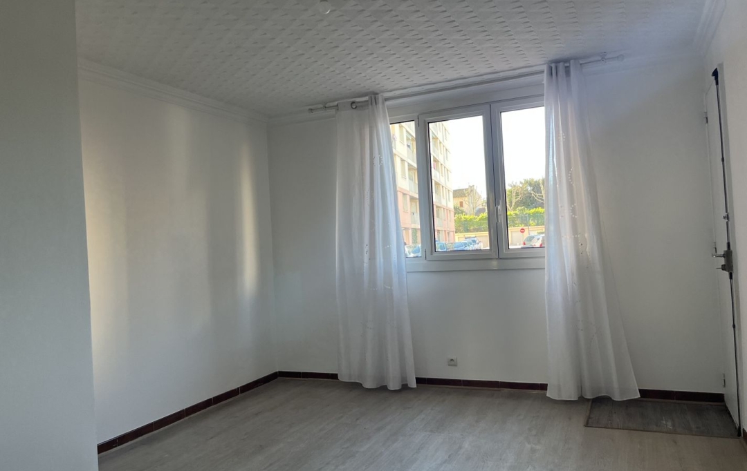 IMMOBILIERE ARTHUR : Appartement | MARSEILLE (13012) | 50 m2 | 780 € 