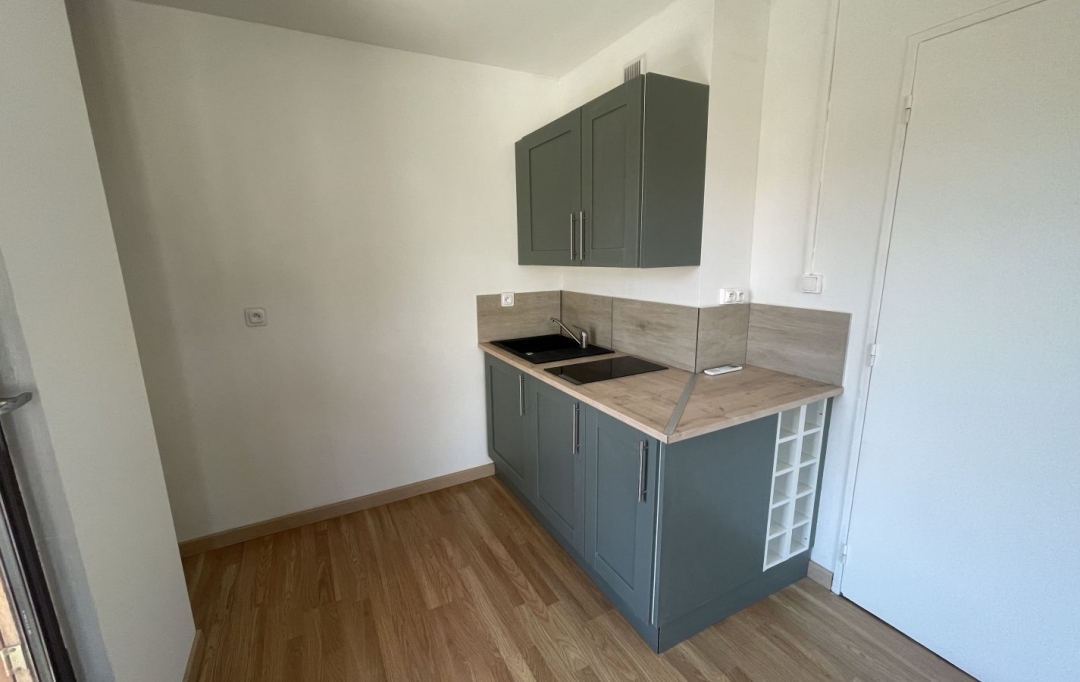 IMMOBILIERE ARTHUR : Apartment | MARSEILLE (13013) | 27 m2 | 570 € 