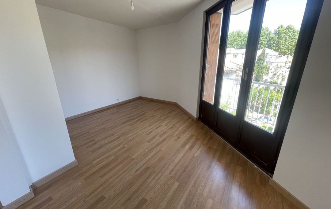 IMMOBILIERE ARTHUR : Apartment | MARSEILLE (13013) | 27 m2 | 570 € 