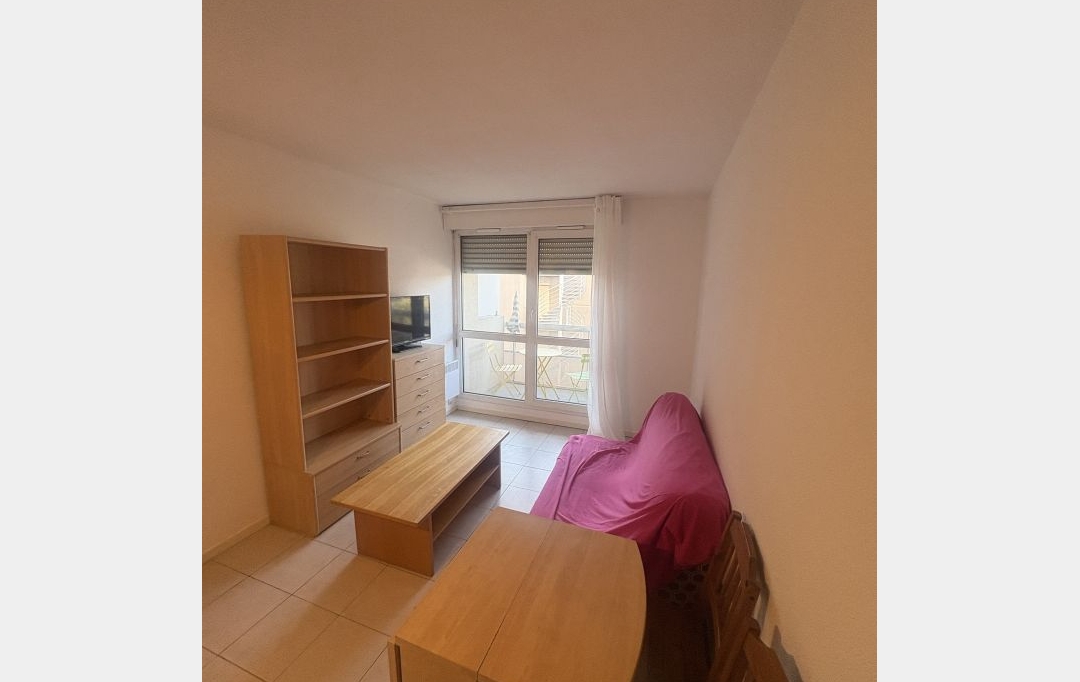 IMMOBILIERE ARTHUR : Appartement | MARSEILLE (13013) | 18 m2 | 450 € 