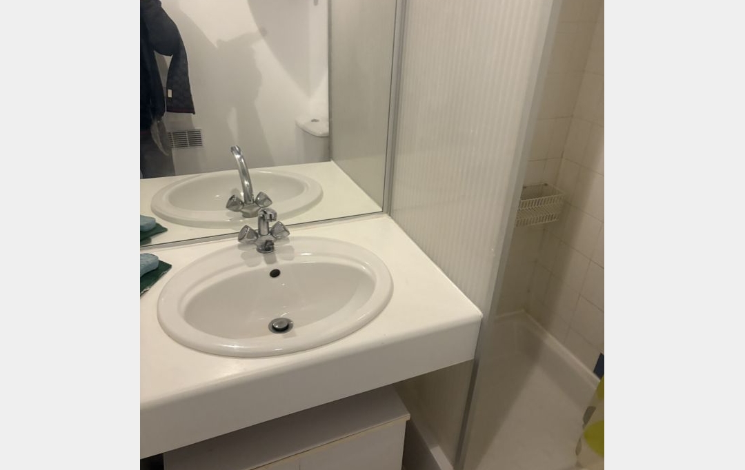 IMMOBILIERE ARTHUR : Appartement | MARSEILLE (13013) | 18 m2 | 450 € 