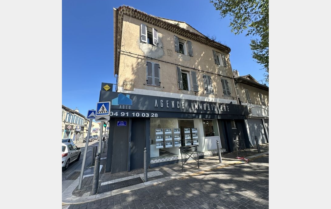 IMMOBILIERE ARTHUR : Local / Bureau | MARSEILLE (13013) | 102 m2 | 1 165 € 