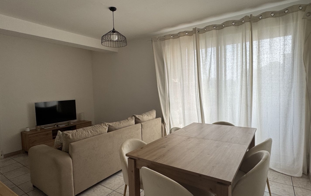 IMMOBILIERE ARTHUR : Apartment | MARSEILLE (13013) | 40 m2 | 720 € 