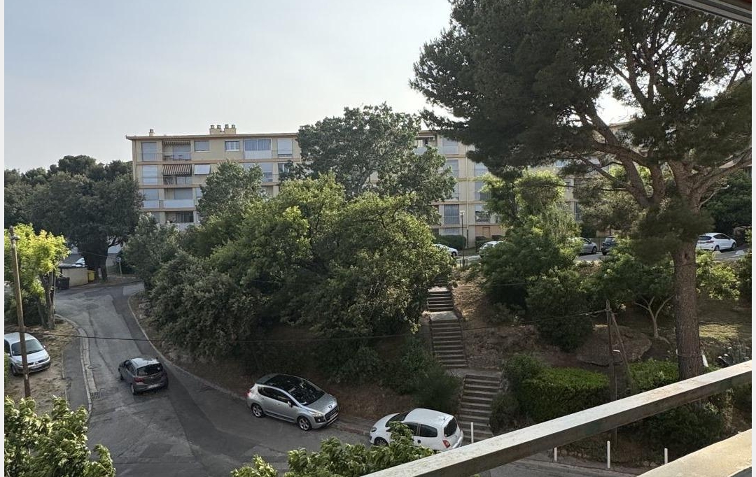 IMMOBILIERE ARTHUR : Apartment | MARSEILLE (13013) | 40 m2 | 720 € 