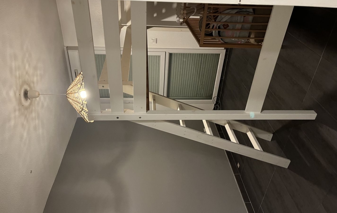 IMMOBILIERE ARTHUR : Apartment | MARSEILLE (13010) | 73 m2 | 1 000 € 