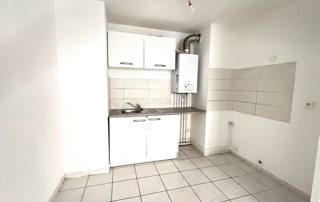 IMMOBILIERE ARTHUR : Appartement | MARSEILLE (13008) | 45 m2 | 775 &euro; 