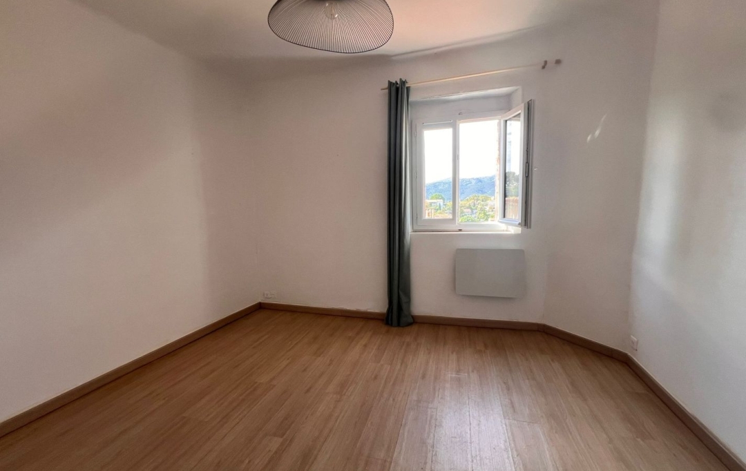 IMMOBILIERE ARTHUR : Appartement | MARSEILLE (13011) | 36 m2 | 630 &euro; 