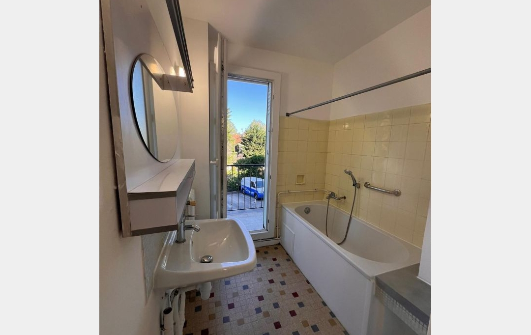 IMMOBILIERE ARTHUR : Appartement | MARSEILLE (13013) | 68 m2 | 1 175 &euro; 