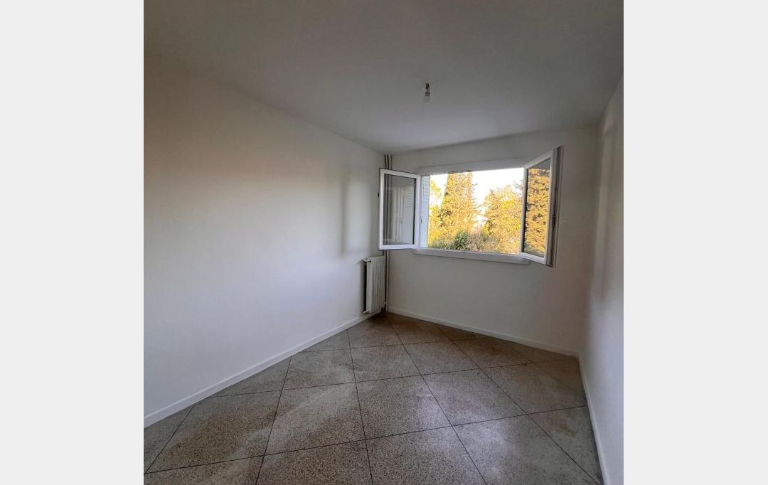 IMMOBILIERE ARTHUR : Appartement | MARSEILLE (13013) | 68 m2 | 1 175 &euro; 