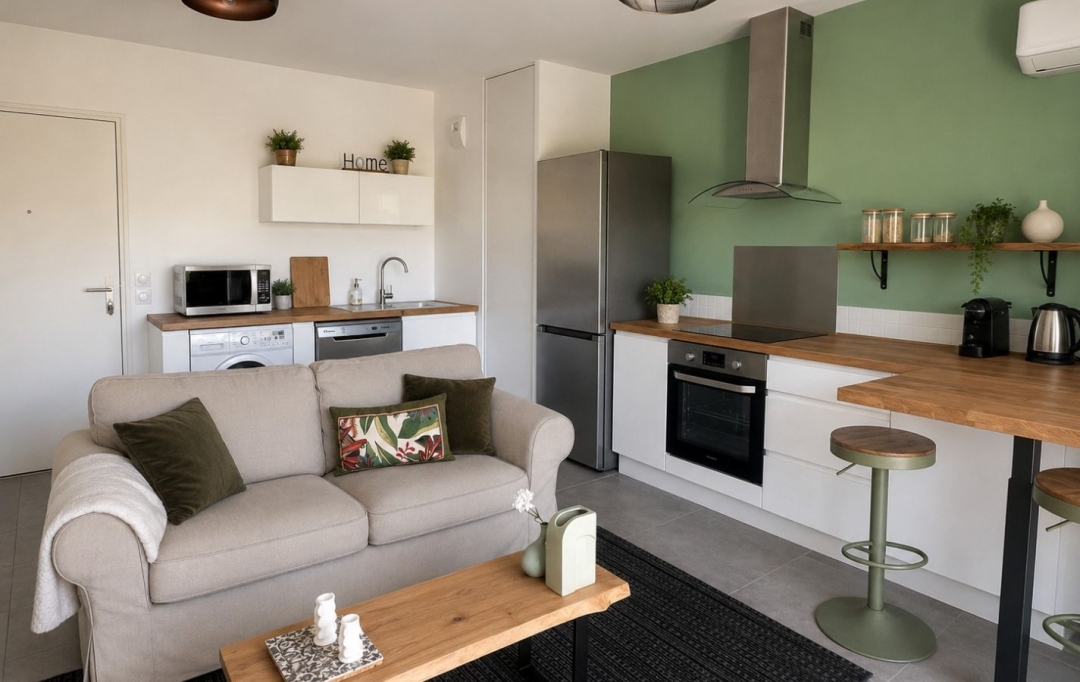 AGENCE N'DANIK : Appartement | MARSEILLE (13009) | 38 m2 | 820 &euro; 