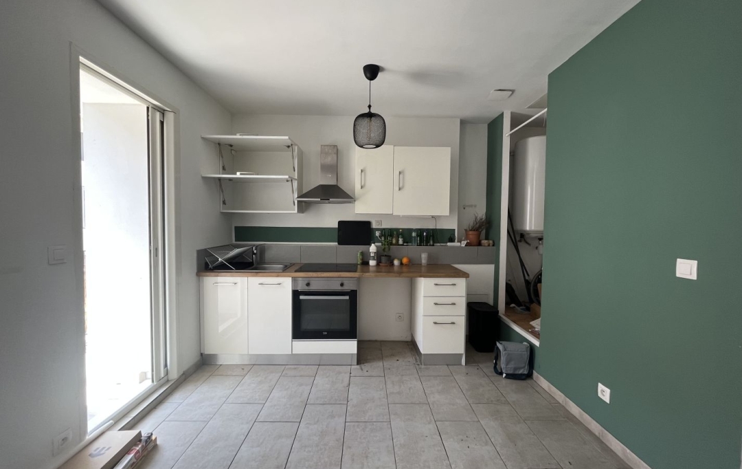 AGENCE N'DANIK : Appartement | MARSEILLE (13012) | 61 m2 | 1 030 &euro; 
