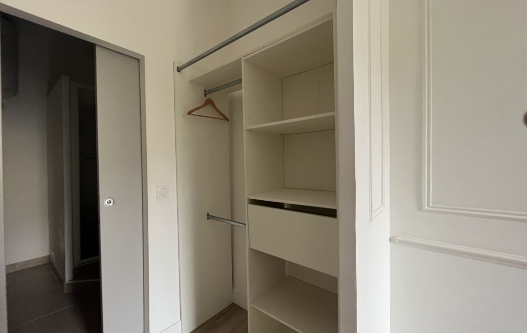 AGENCE N'DANIK : Appartement | MARSEILLE (13008) | 32 m2 | 720 &euro; 