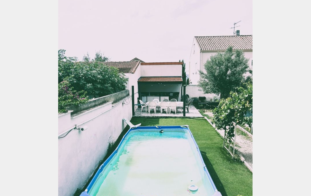 AGENCE N'DANIK : Maison / Villa | MARSEILLE (13012) | 65 m2 | 1 200 &euro; 