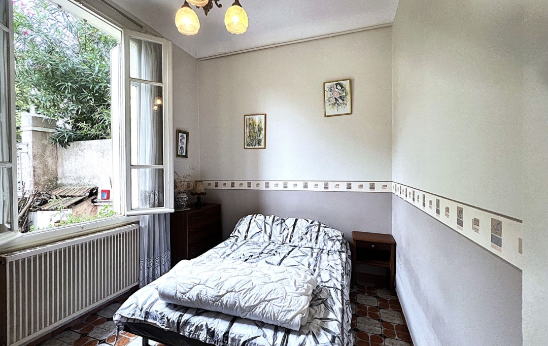 AGENCE N'DANIK : Maison / Villa | MARSEILLE (13012) | 65 m2 | 1 200 &euro; 