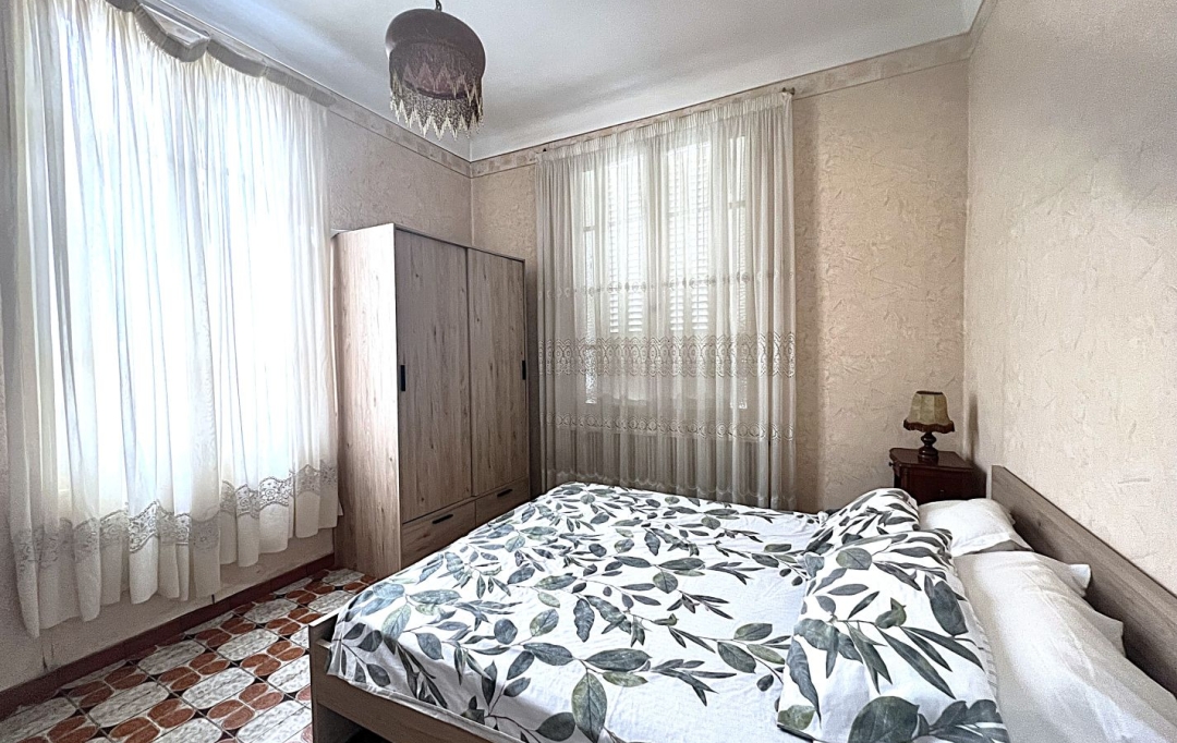 AGENCE N'DANIK : Maison / Villa | MARSEILLE (13012) | 65 m2 | 1 200 &euro; 