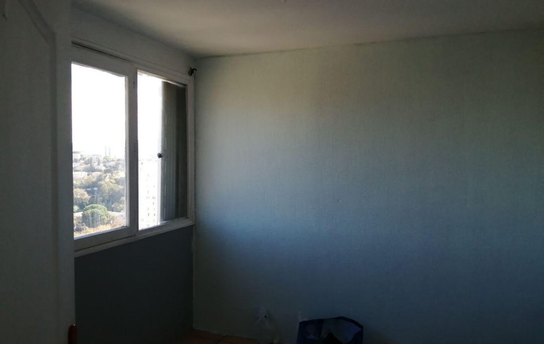 IMMOBILIERE ARTHUR : Appartement | MARSEILLE (13014) | 74 m2 | 64 000 € 