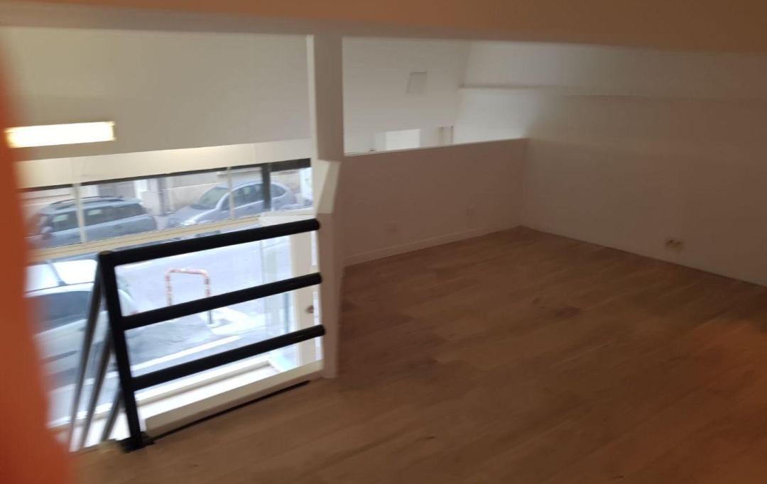 IMMOBILIERE ARTHUR : Office | MARSEILLE (13007) | 52 m2 | 215 000 € 