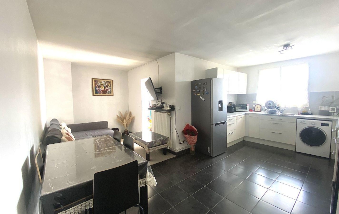 IMMOBILIERE ARTHUR : Appartement | MARSEILLE (13013) | 50 m2 | 105 000 € 