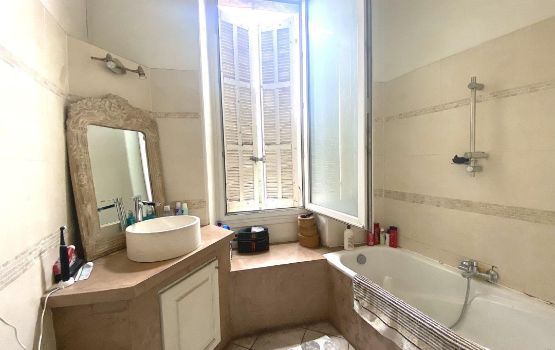 IMMOBILIERE ARTHUR : Appartement | MARSEILLE (13006) | 76 m2 | 219 000 € 
