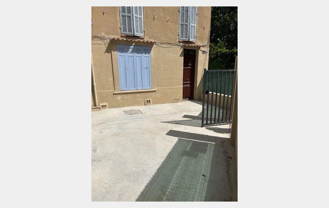 IMMOBILIERE ARTHUR : Appartement | FUVEAU (13710) | 45 m2 | 186 000 € 