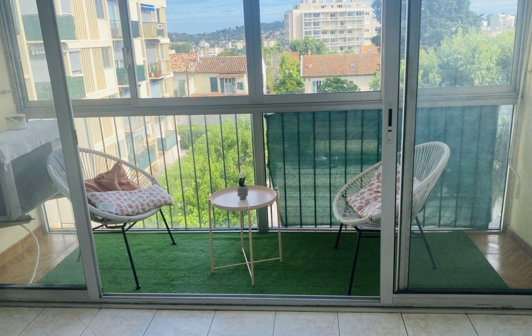 IMMOBILIERE ARTHUR : Appartement | TOULON (83100) | 70 m2 | 205 000 € 