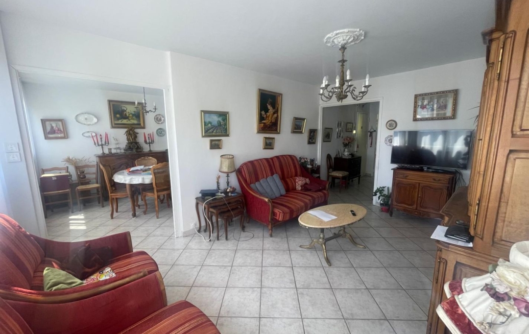IMMOBILIERE ARTHUR : Appartement | MARSEILLE (13015) | 74 m2 | 139 500 &euro; 
