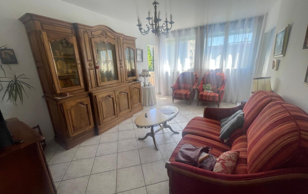 IMMOBILIERE ARTHUR : Appartement | MARSEILLE (13015) | 74 m2 | 139 500 &euro; 