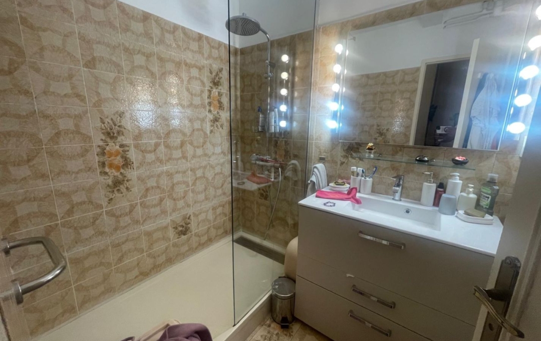 IMMOBILIERE ARTHUR : Appartement | MARSEILLE (13015) | 74 m2 | 139 500 &euro; 