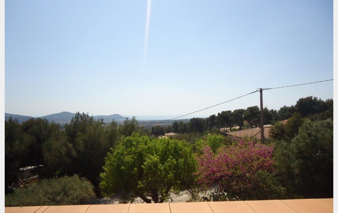 IMMOBILIERE ARTHUR : Maison / Villa | LA CADIERE-D'AZUR (83740) | 300 m2 | 680 000 € 