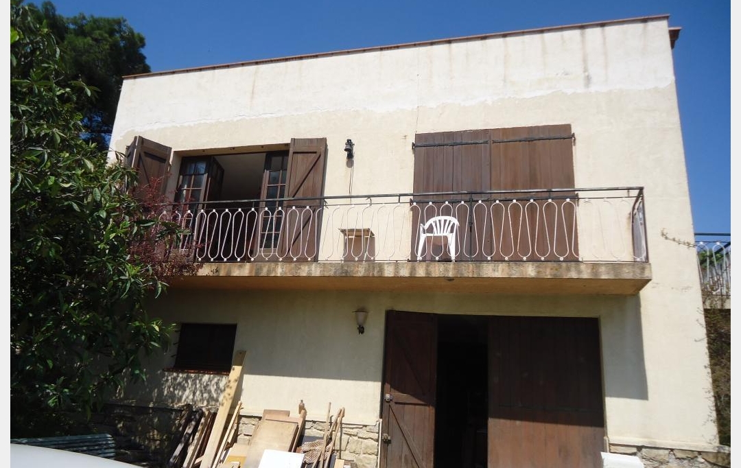 IMMOBILIERE ARTHUR : Maison / Villa | LA CADIERE-D'AZUR (83740) | 300 m2 | 680 000 € 