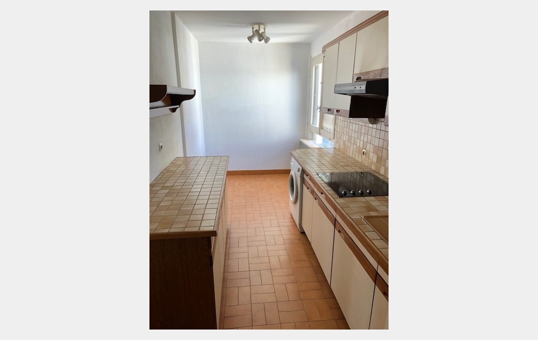 IMMOBILIERE ARTHUR : Apartment | PLAN-DE-CUQUES (13380) | 80 m2 | 1 210 € 