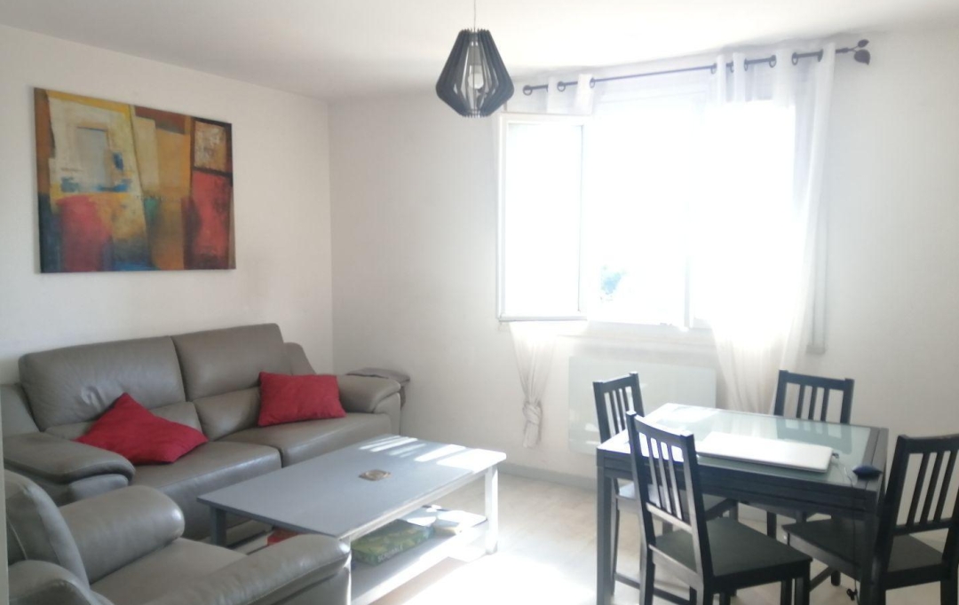 AGENCE N'DANIK : Appartement | MARSEILLE (13015) | 56 m2 | 820 &euro; 
