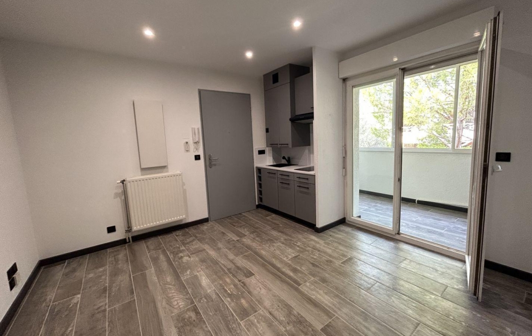 IMMOBILIERE ARTHUR : Appartement | PLAN-DE-CUQUES (13380) | 28 m2 | 775 € 