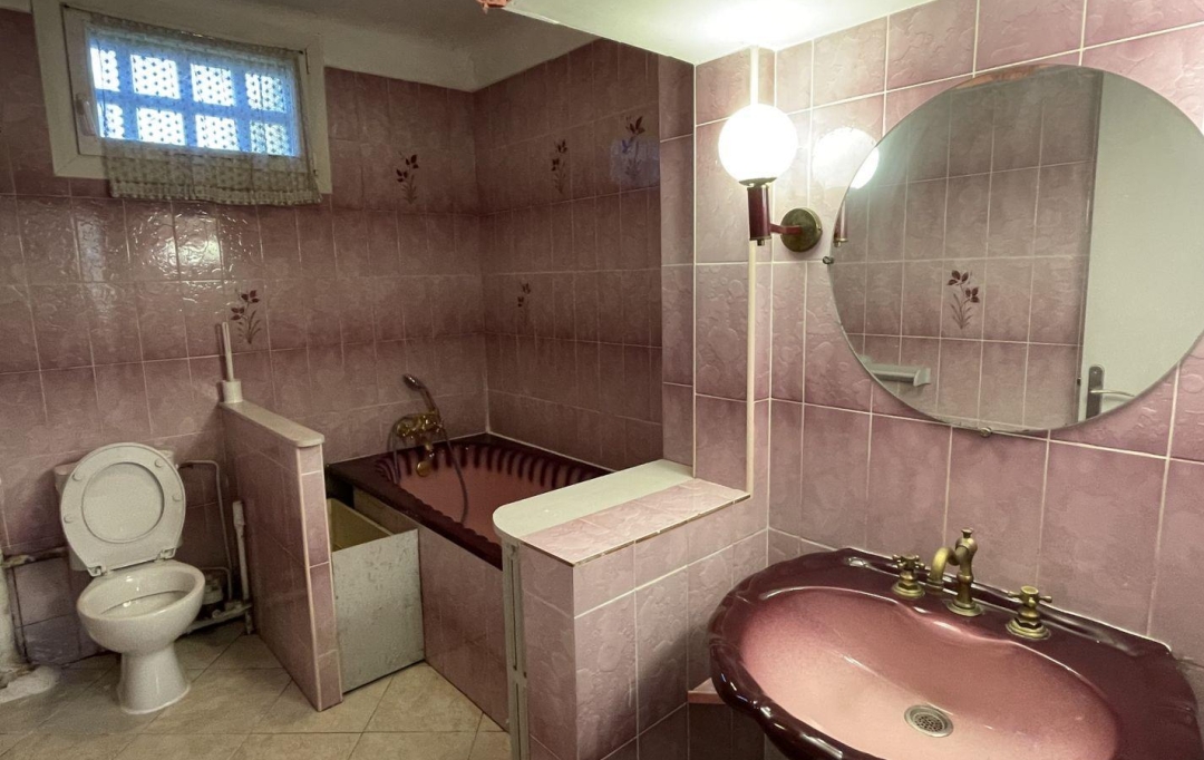 IMMOBILIERE ARTHUR : Appartement | MARSEILLE (13013) | 63 m2 | 720 € 