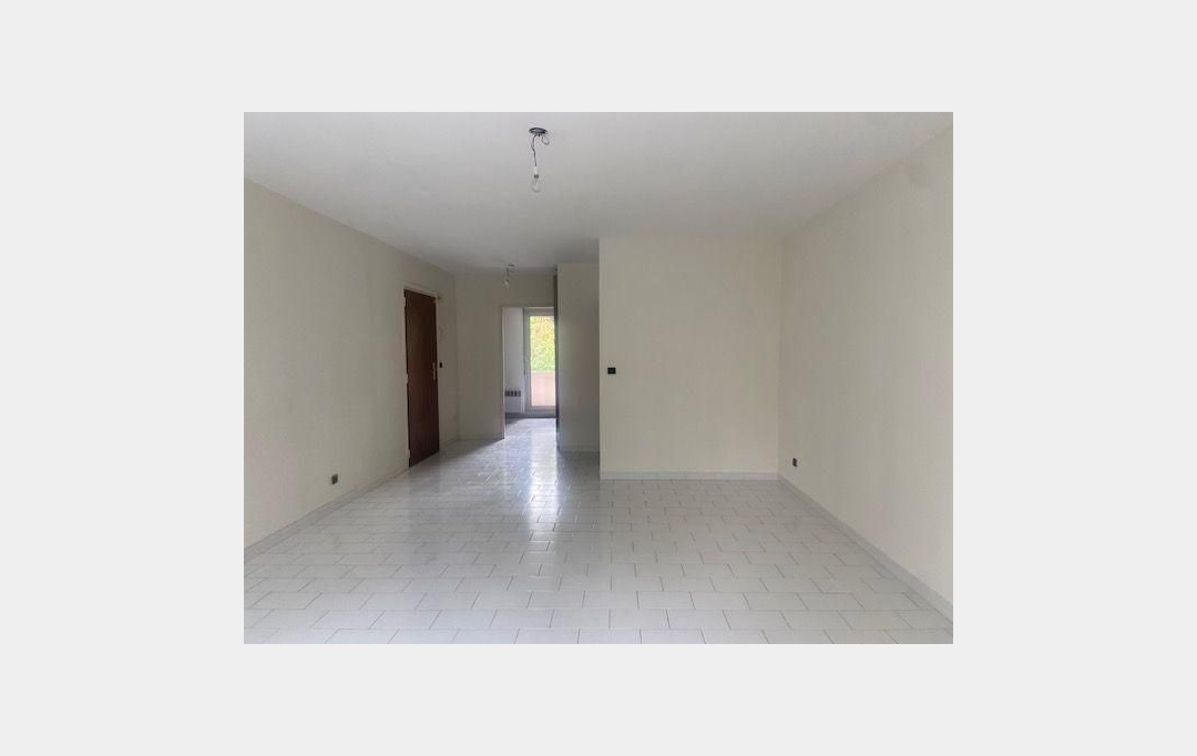 IMMOBILIERE ARTHUR : Appartement | MARSEILLE (13009) | 69 m2 | 1 130 € 
