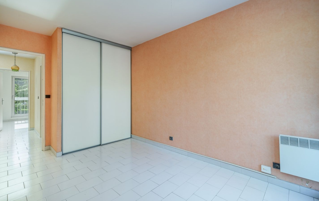 IMMOBILIERE ARTHUR : Appartement | MARSEILLE (13009) | 69 m2 | 1 130 € 