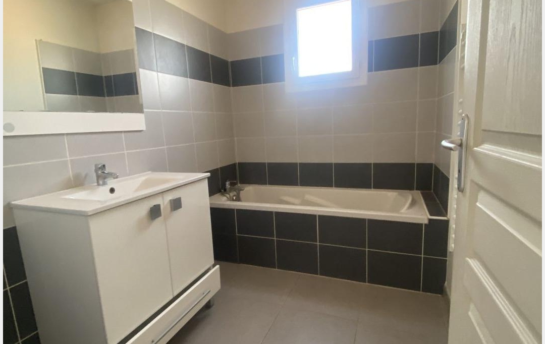 IMMOBILIERE ARTHUR : Maison / Villa | MARSEILLE (13013) | 92 m2 | 1 550 &euro; 