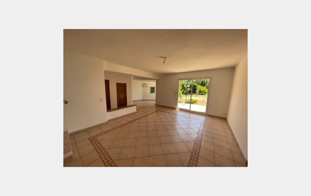 IMMOBILIERE ARTHUR : Maison / Villa | PLAN-DE-CUQUES (13380) | 124 m2 | 1 990 € 