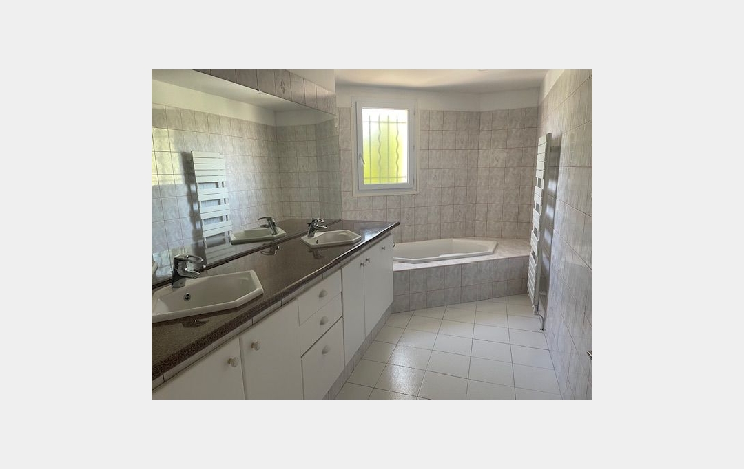 IMMOBILIERE ARTHUR : Maison / Villa | PLAN-DE-CUQUES (13380) | 124 m2 | 1 990 € 