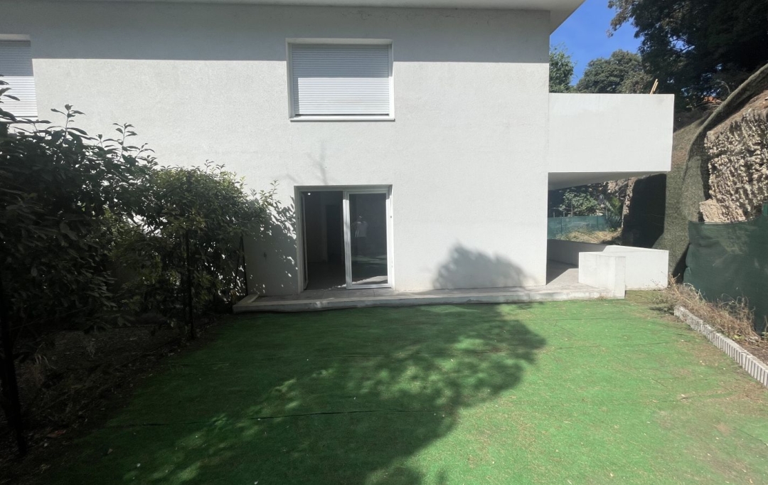 IMMOBILIERE ARTHUR : Appartement | MARSEILLE (13012) | 57 m2 | 950 € 